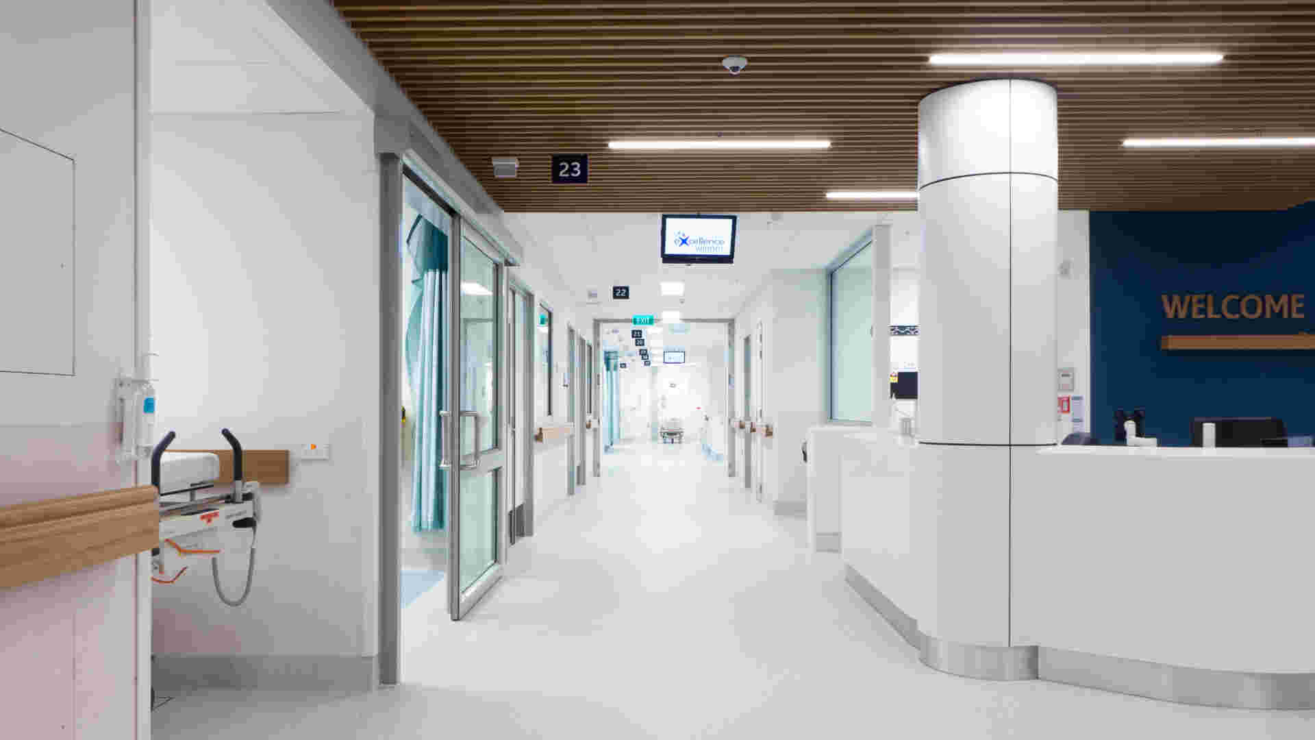 Klein_Auckland_Hospital_CDU_Corridor